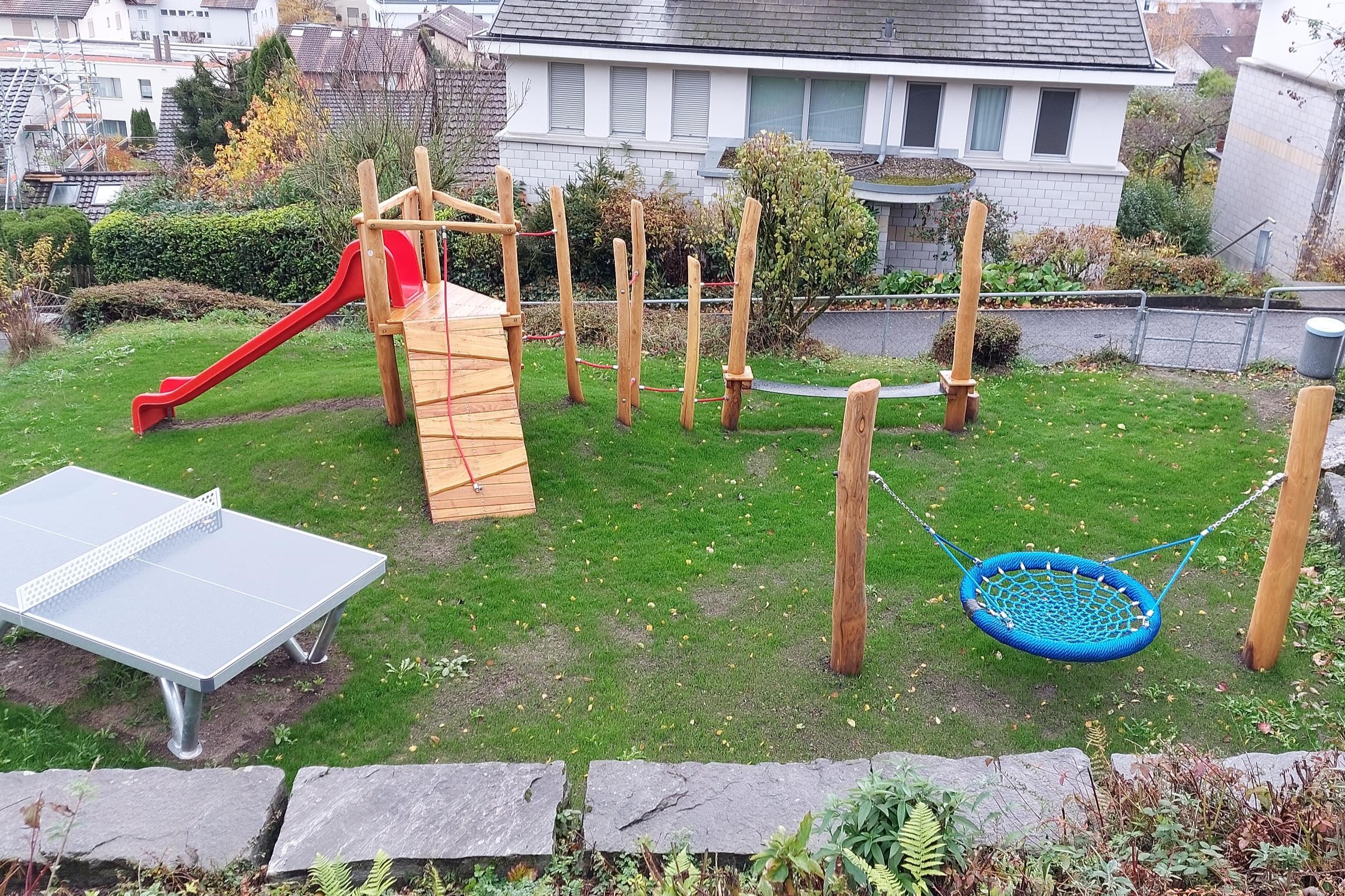 Adligenswil_Spielplatz Kehlhof
